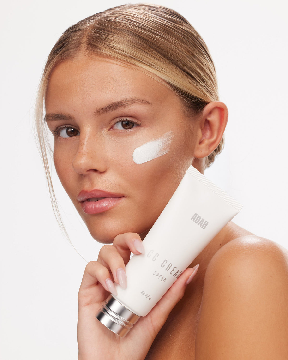 קרם CC בגוון טבעי I C U עם SPF 50 - 80 מ״ל | תמונת מוצר נוספת | עדה לזורגן