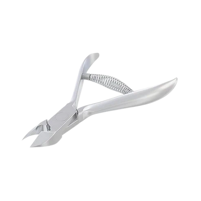 Профессиональные щипцы для кутикулы, лезвие 7 мм - DSI