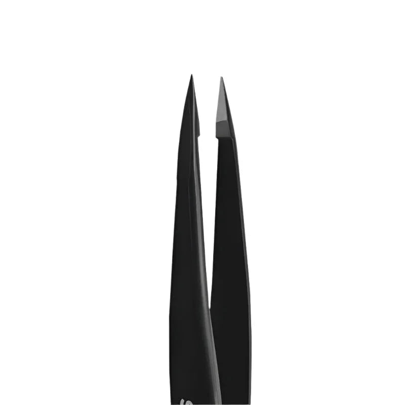 Пинцет для бровей Staleks EXPERT 11 TYPE 5b черный (острый)
